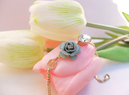 Camellia Adjustable Bracelet with Crystal Drop - Silk Effect