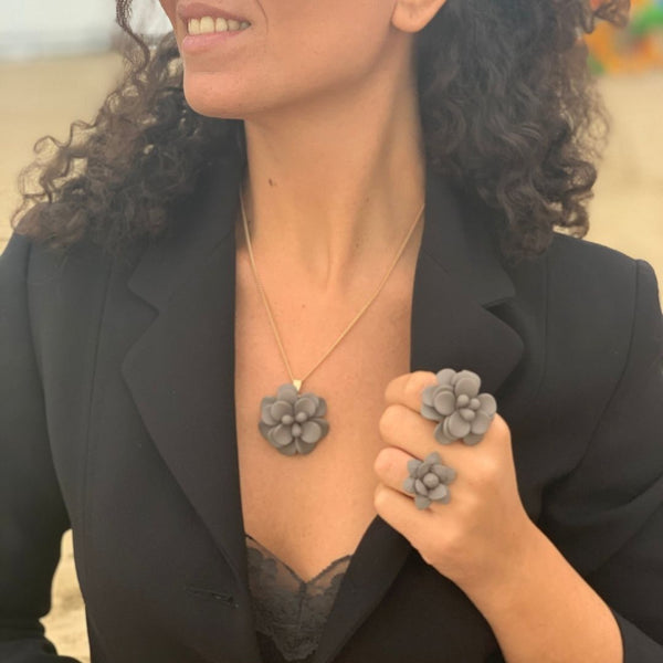 Italian Dove Grey Modern Marble Hibiscus Retro Dangle Choker Necklace