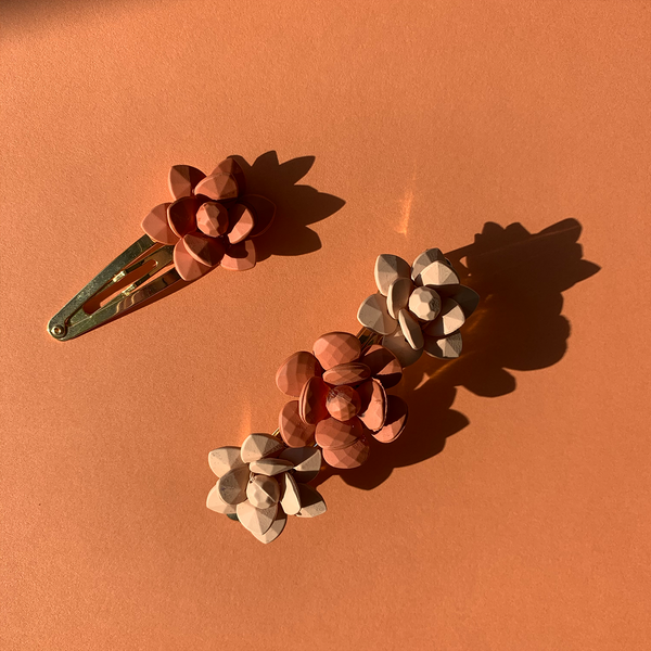 Set Fermacapelli Giglio Terracotta "Mamma e figlia"
