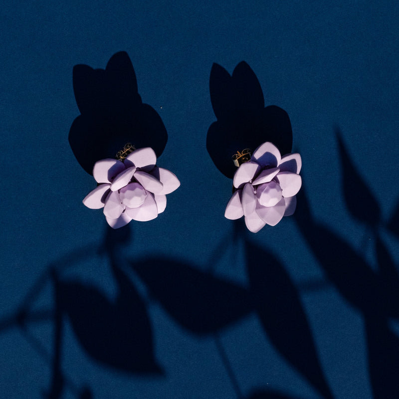 Sardinian Lavander Stud Lily Earrings - Silk Effect