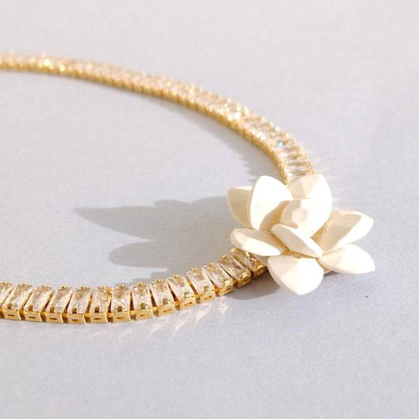 Tennis Chocker Retro Style Necklace with Hand-Sewn Linen Cream Lily Flower